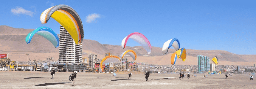 Paragliding Handling in Chile.